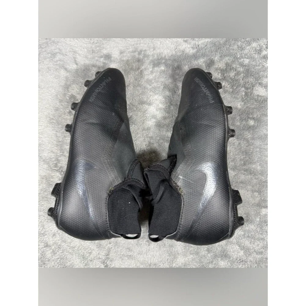 3.5Y Nike Phantom Vision Academy DF FG Soccer‎ Cleats Mid Triple Black